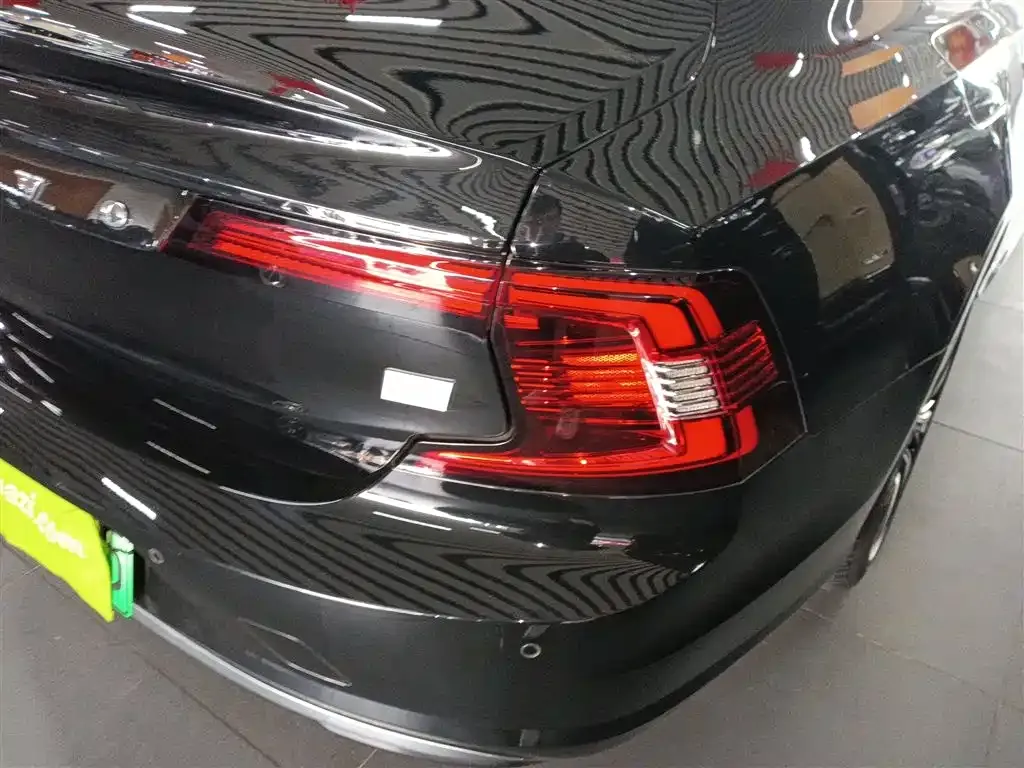 Volvo S90 PHEV 2021 из CN, фото 5