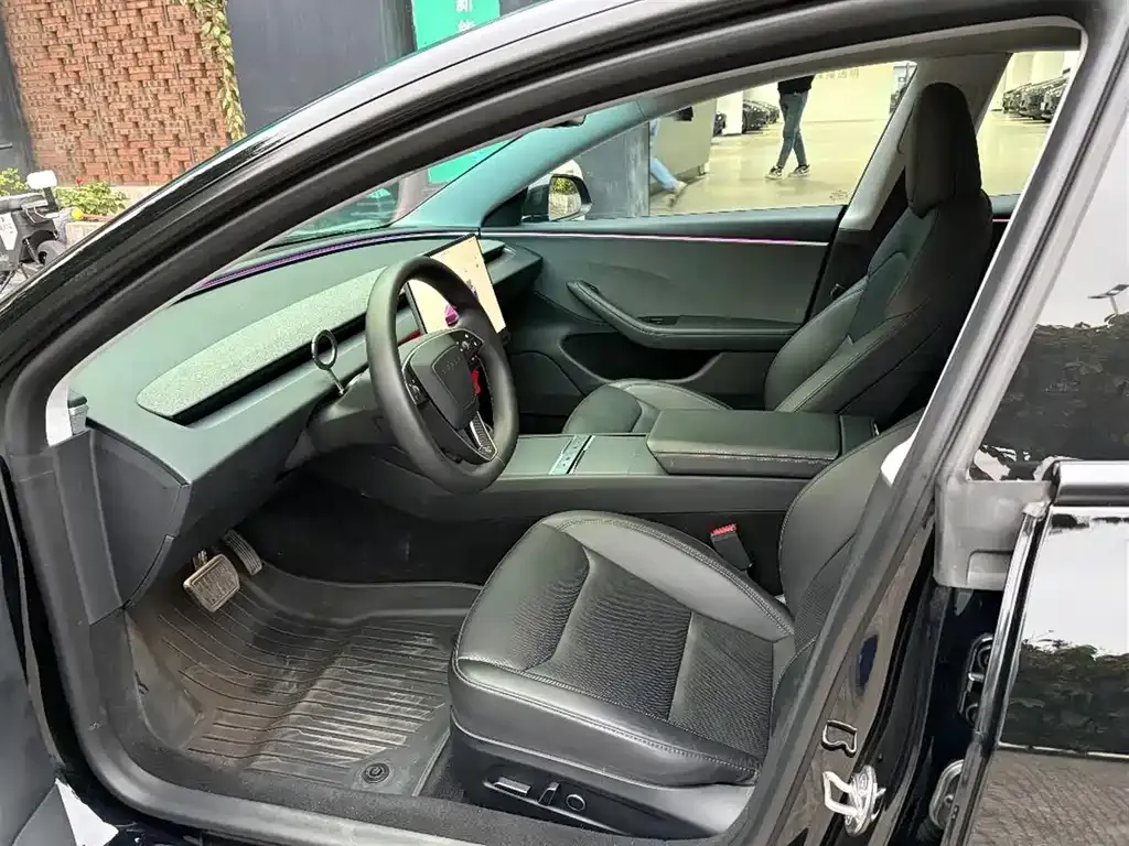 Tesla Model 3 2023 из CN, фото 8