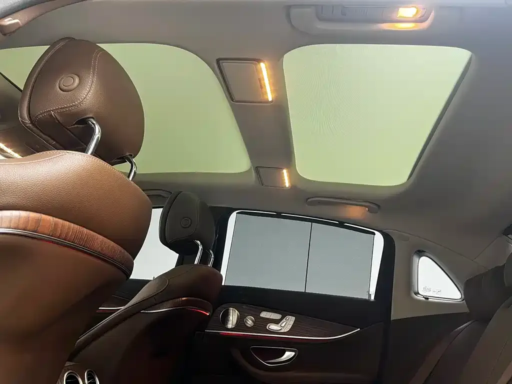 Mercedes-Benz E-Class 2024 из CN, фото 3