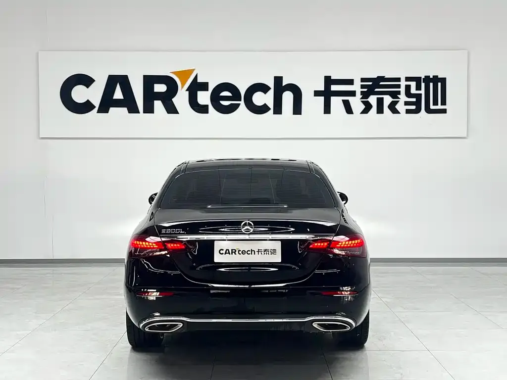 Mercedes-Benz E-Class 2024 из CN, фото 2