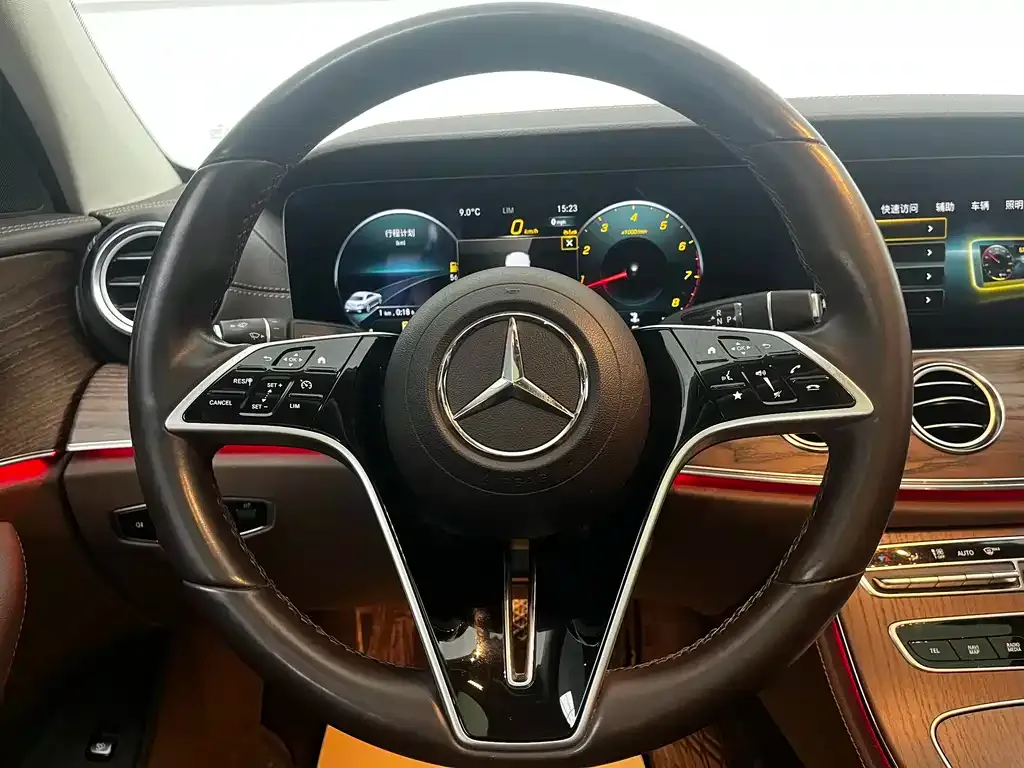 Mercedes-Benz E-Class 2024 из CN, фото 8