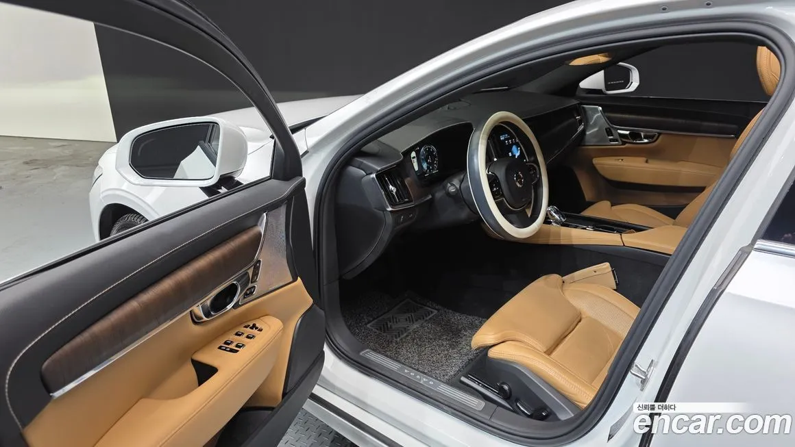Volvo S90 2021 из KR, фото 4
