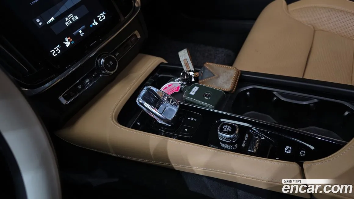 Volvo S90 2021 из KR, фото 5