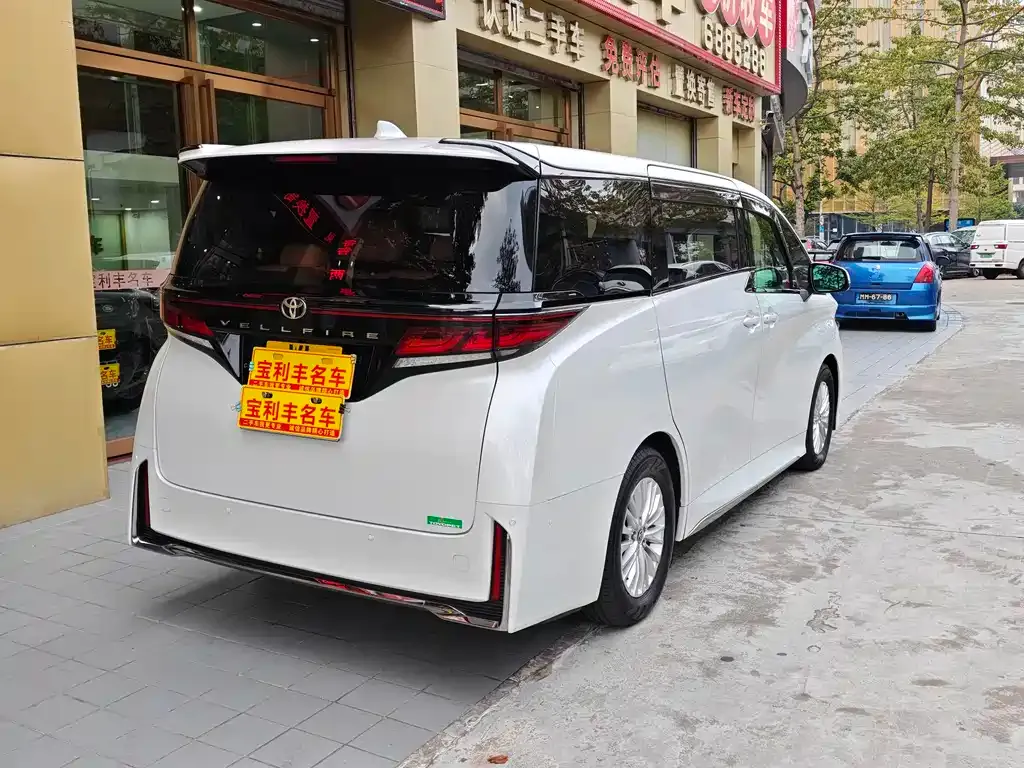 Toyota Vellfire 2025 из CN, фото 6