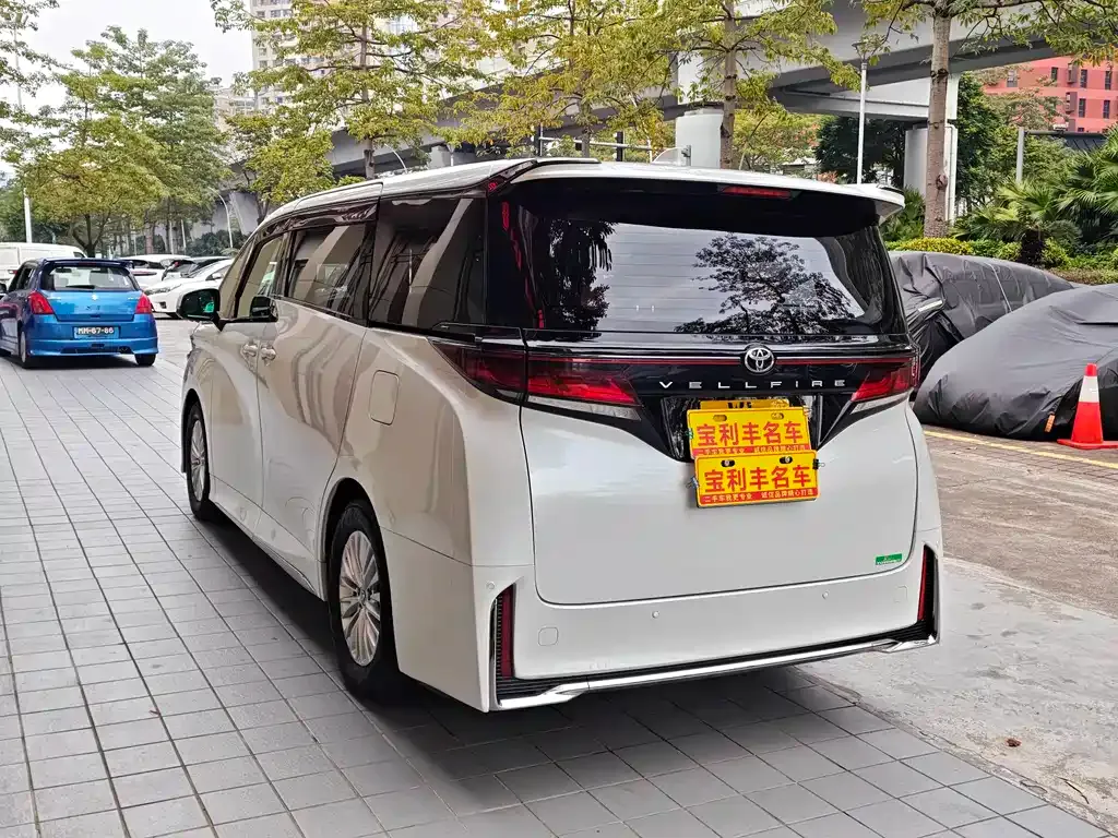 Toyota Vellfire 2025 из CN, фото 8