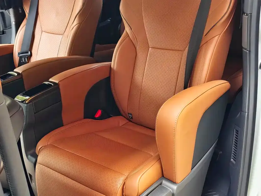 Toyota Vellfire 2025 из CN, фото 5
