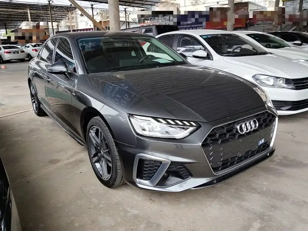 Audi A4L 2021 из CN, фото 4