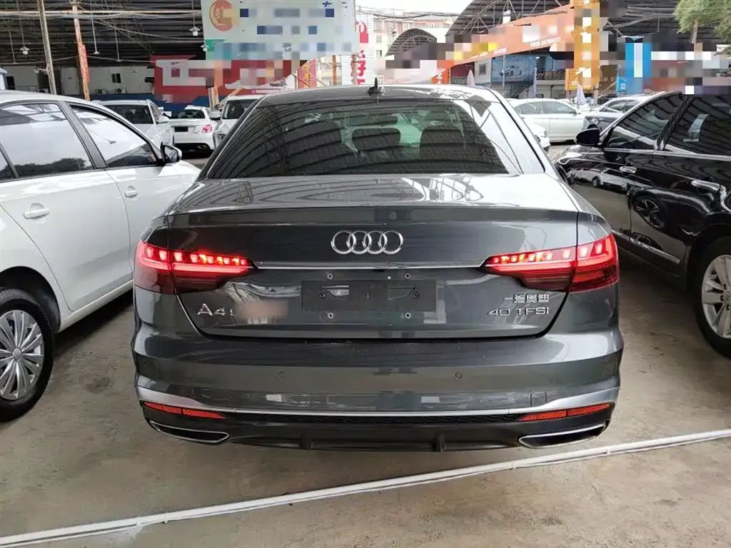 Audi A4L 2021 из CN, фото 6