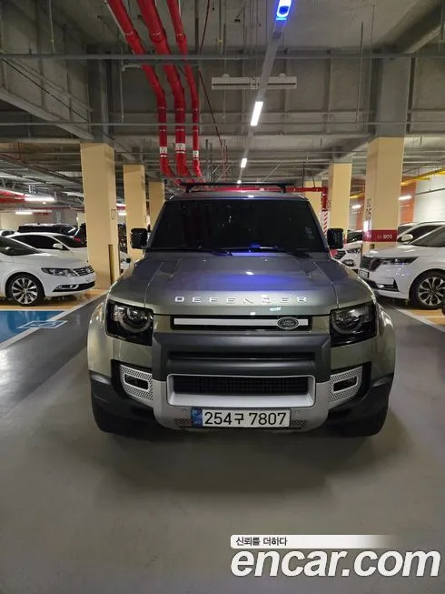 Land Rover Defender 2022 из KR, фото 2