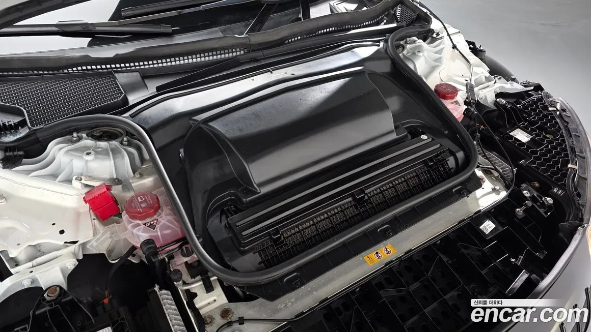 Mercedes-Benz EQE 2023 из KR, фото 6