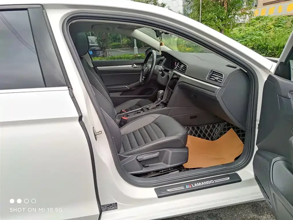 Volkswagen Lamando 2021 из CN, фото 10