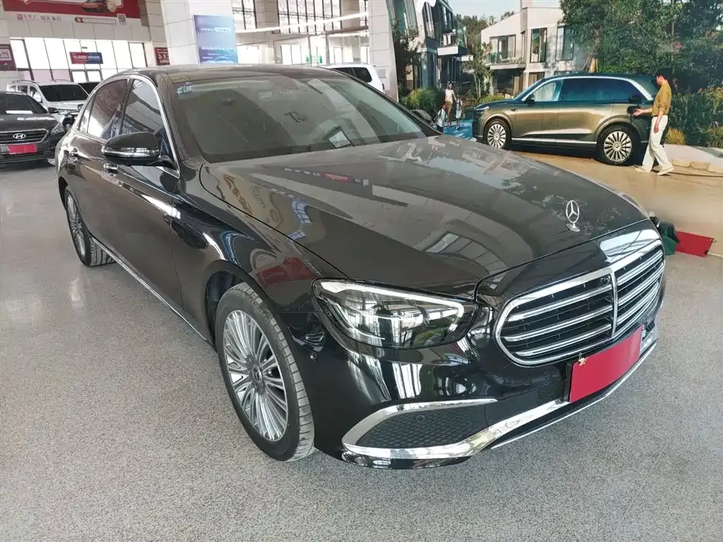 Mercedes-Benz E-Class 2022 из CN, фото 4
