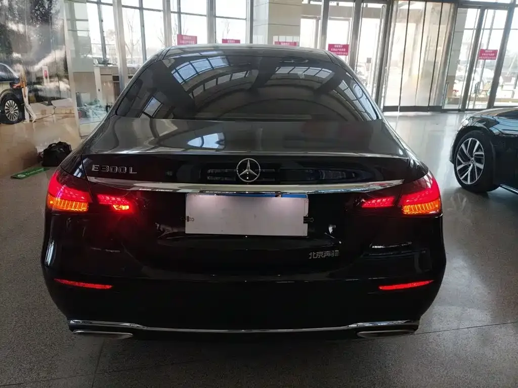 Mercedes-Benz E-Class 2022 из CN, фото 2