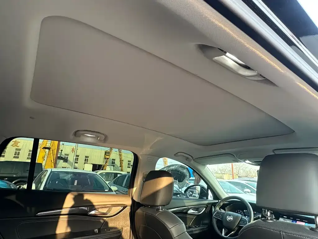 Buick Envision Plus — фото 4