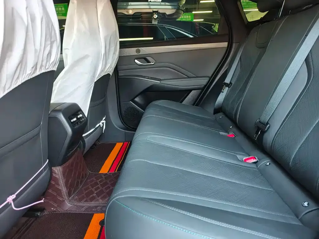 BYD Qin PLUS 2025 из CN, фото 10