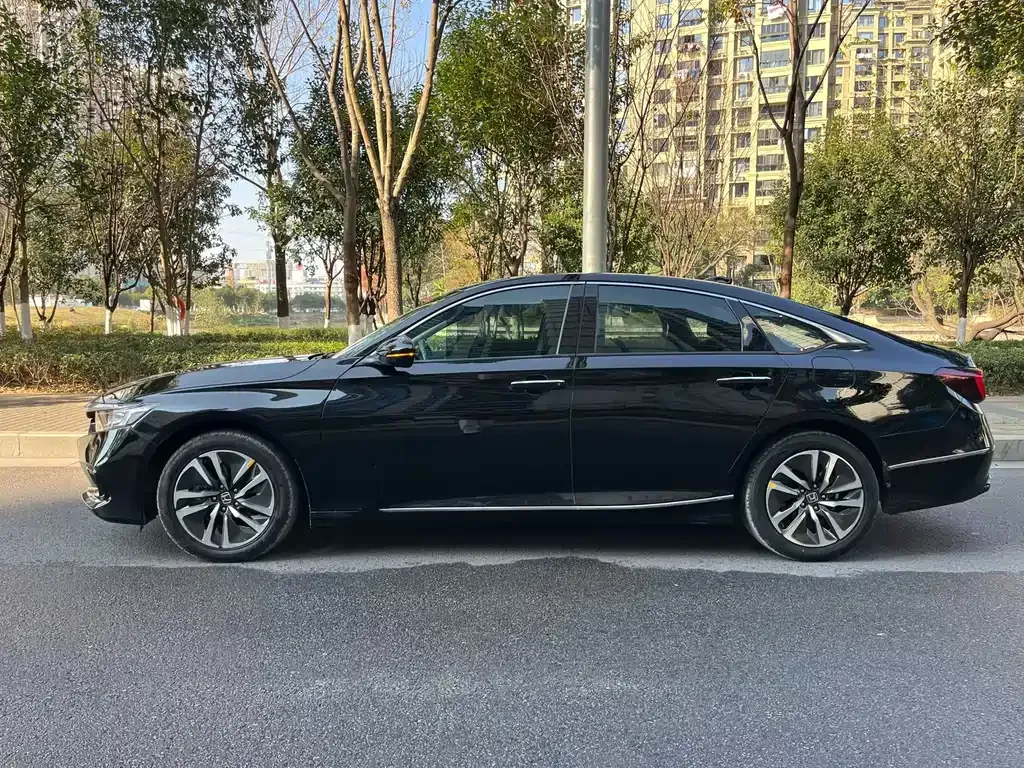 Honda Accord 2023 из CN, фото 8