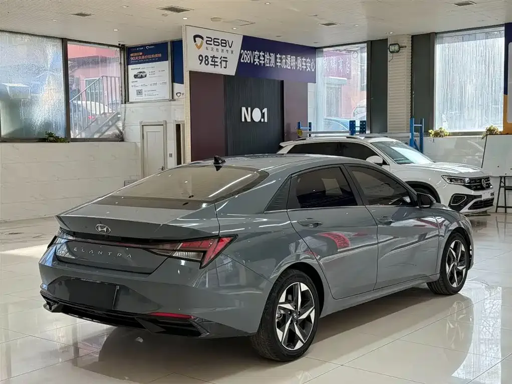 Hyundai Elantra 2021 из CN, фото 2