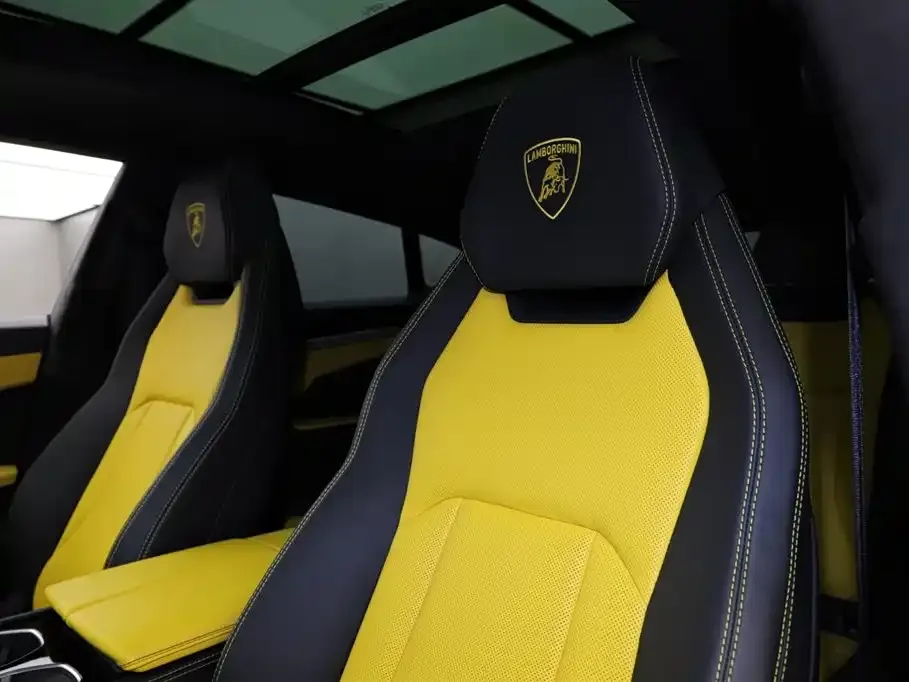 Lamborghini Urus 2022 из CN, фото 5