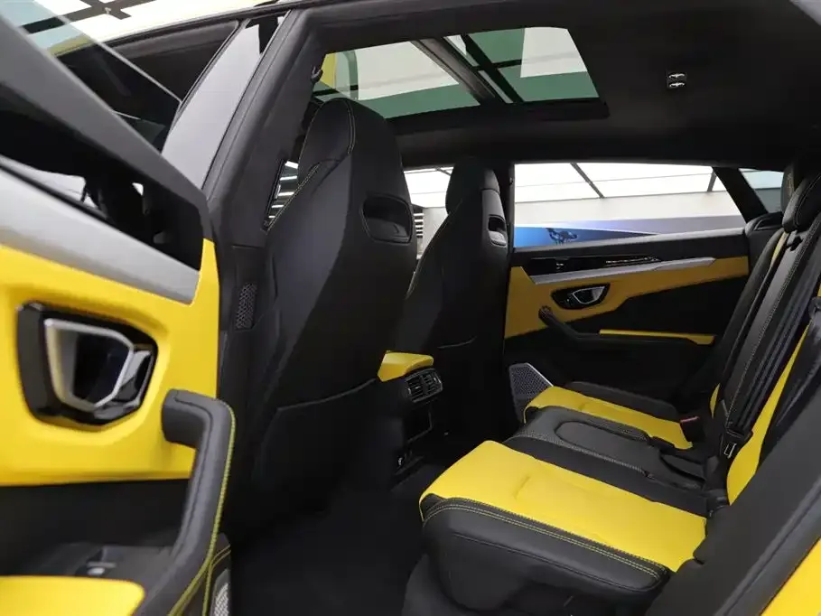 Lamborghini Urus 2022 из CN, фото 8