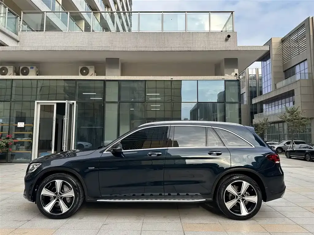 Mercedes-Benz GLC 2023 из CN, фото 9