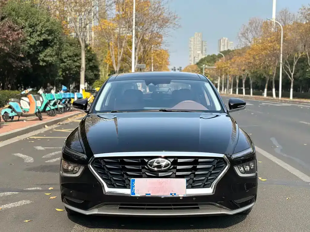 Hyundai Mistra — фото 2