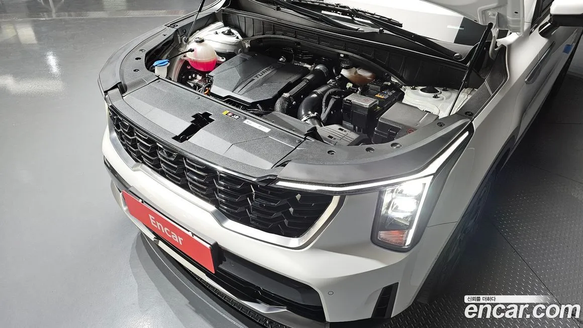 Kia Sorento — фото 6