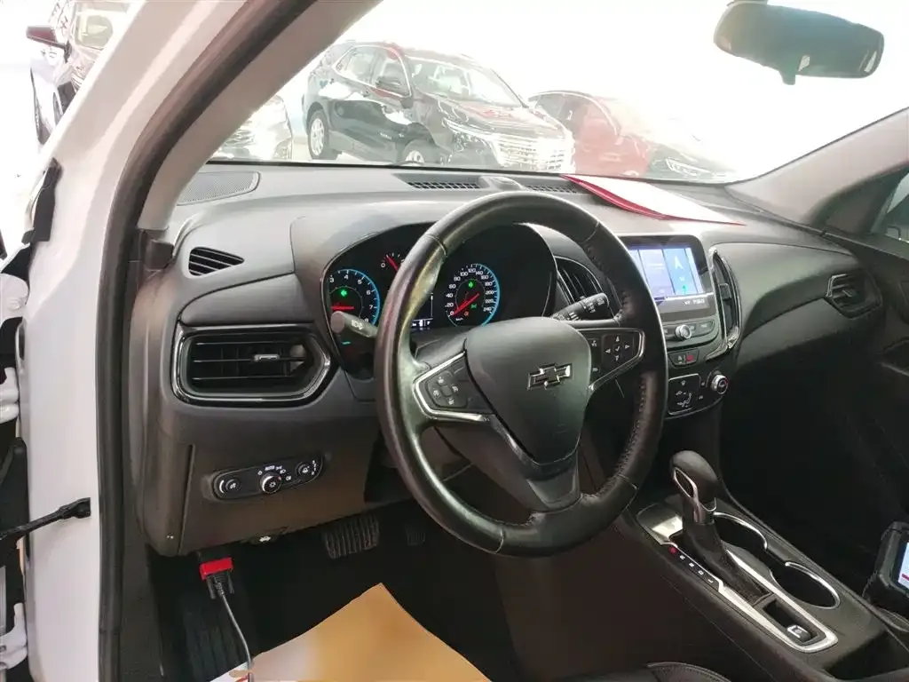 Chevrolet Equinox 2021 из CN, фото 8