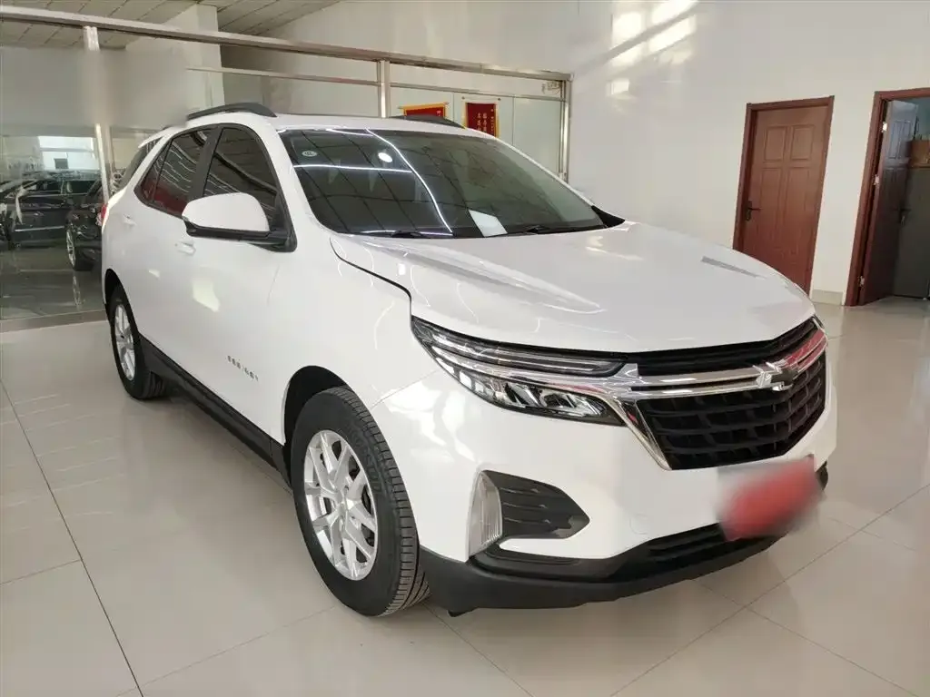 Chevrolet Equinox 2021 из CN, фото 2