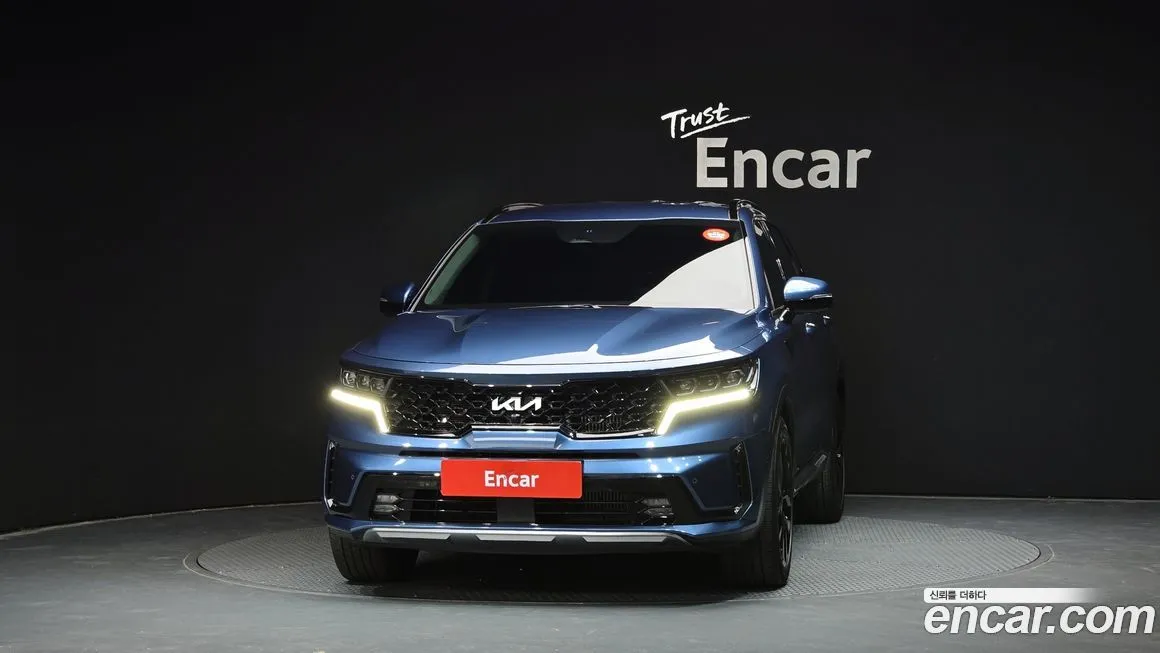 Kia Sorento — фото 5