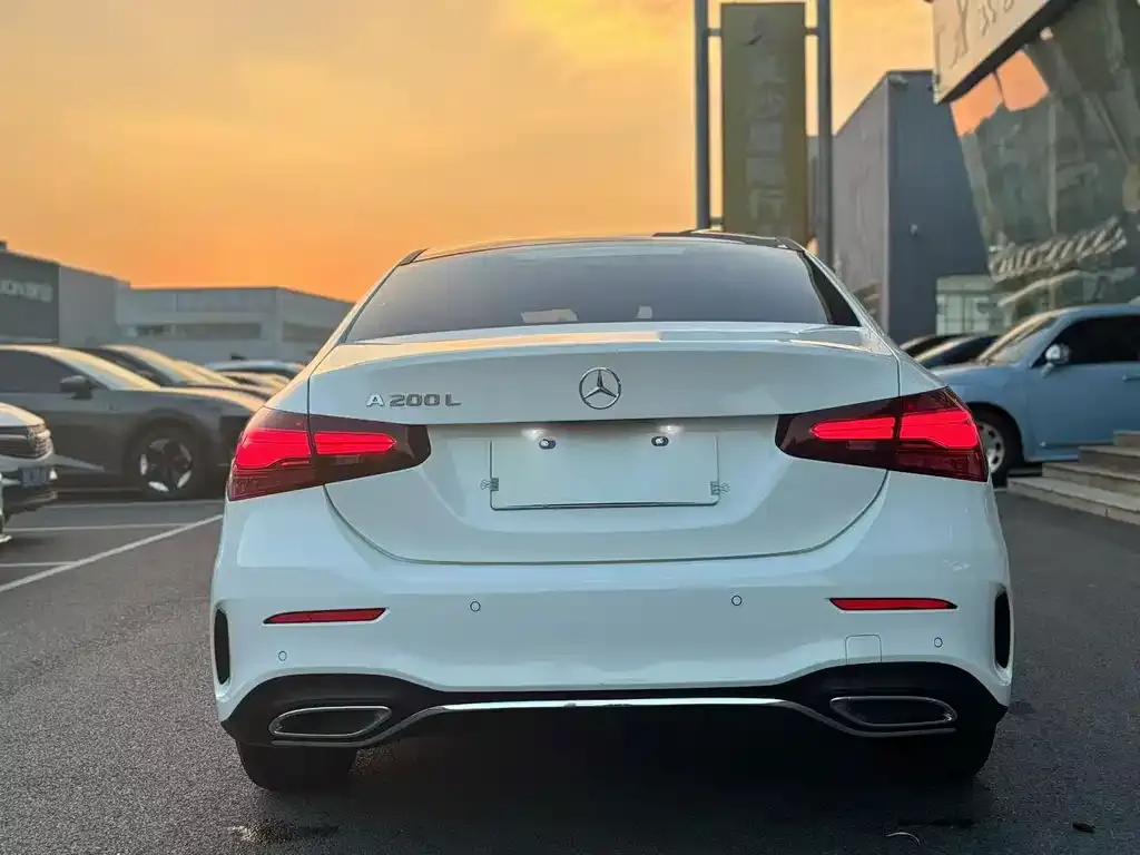 Mercedes-Benz A-Class 2023 из CN, фото 5