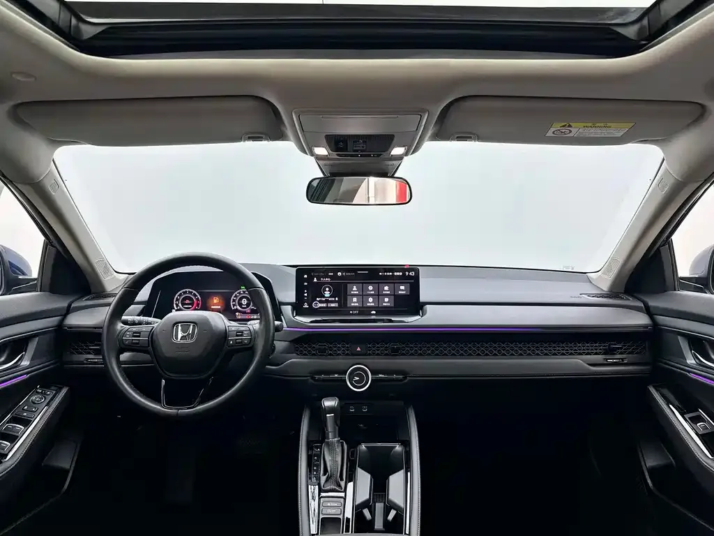 Honda Accord — фото 7