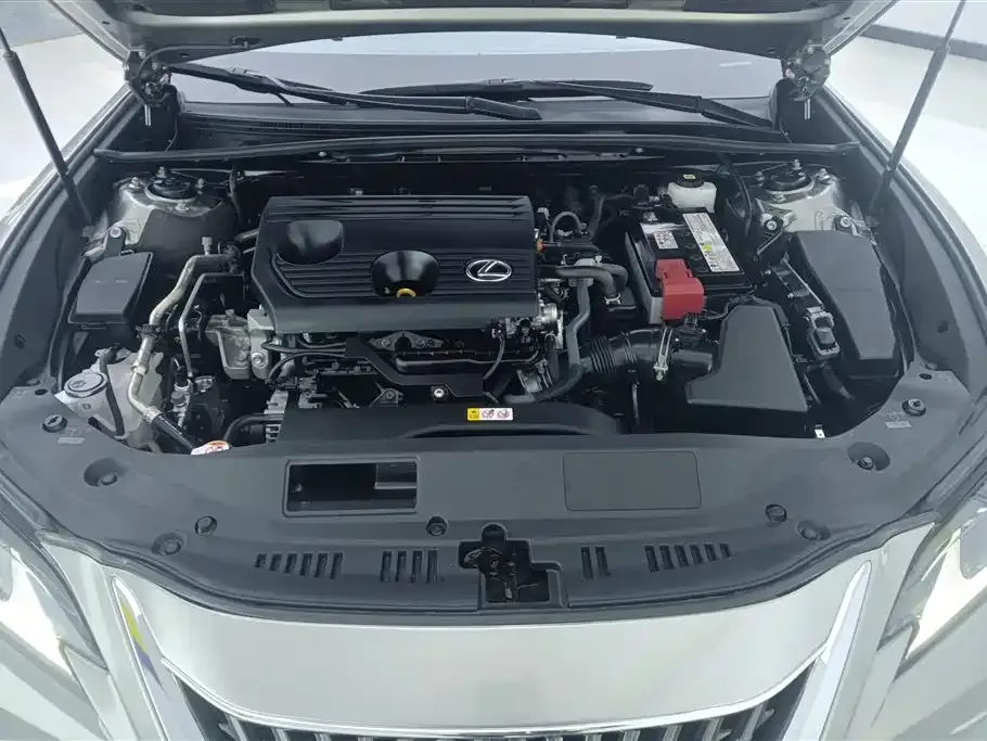 Lexus ES 2024 из CN, фото 6