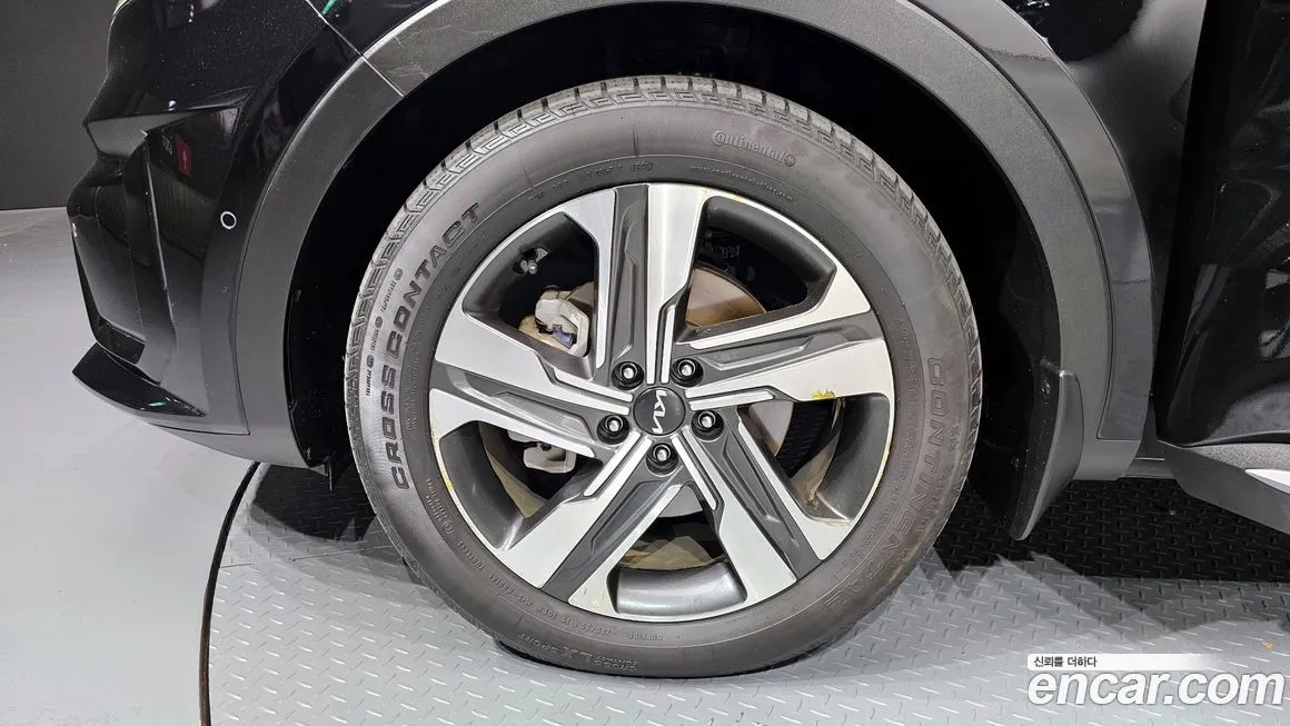Kia Sorento — фото 5