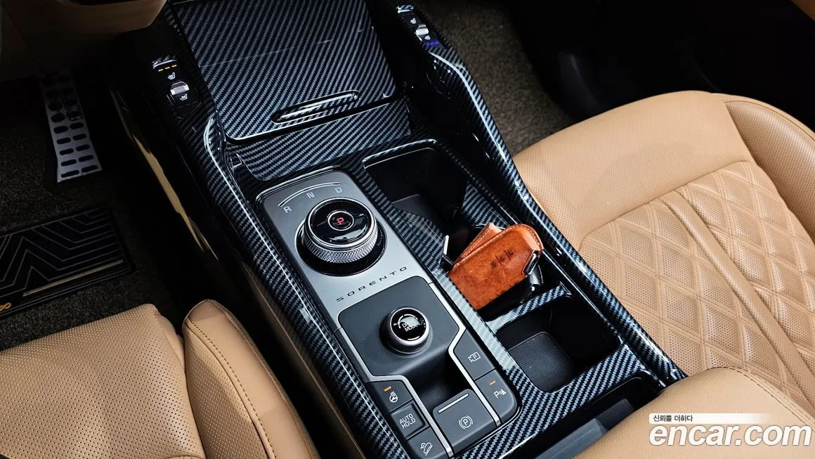 Kia Sorento — фото 9