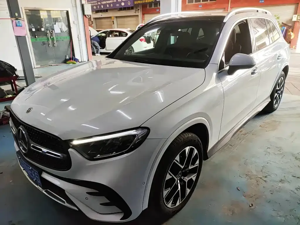 Mercedes-Benz GLC 2023 из CN, фото 1