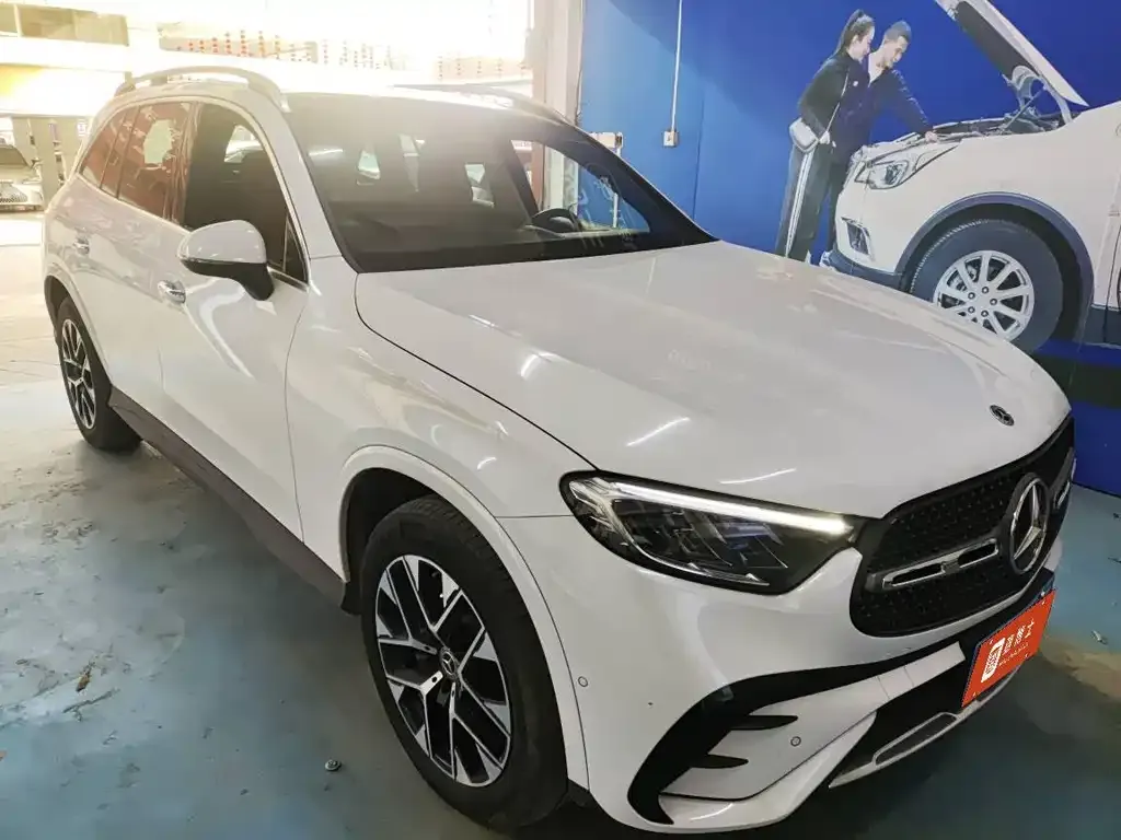 Mercedes-Benz GLC 2023 из CN, фото 3