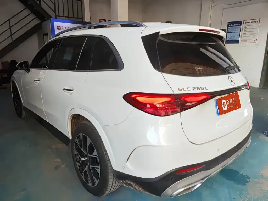 Mercedes-Benz GLC 2023 из CN, фото 6