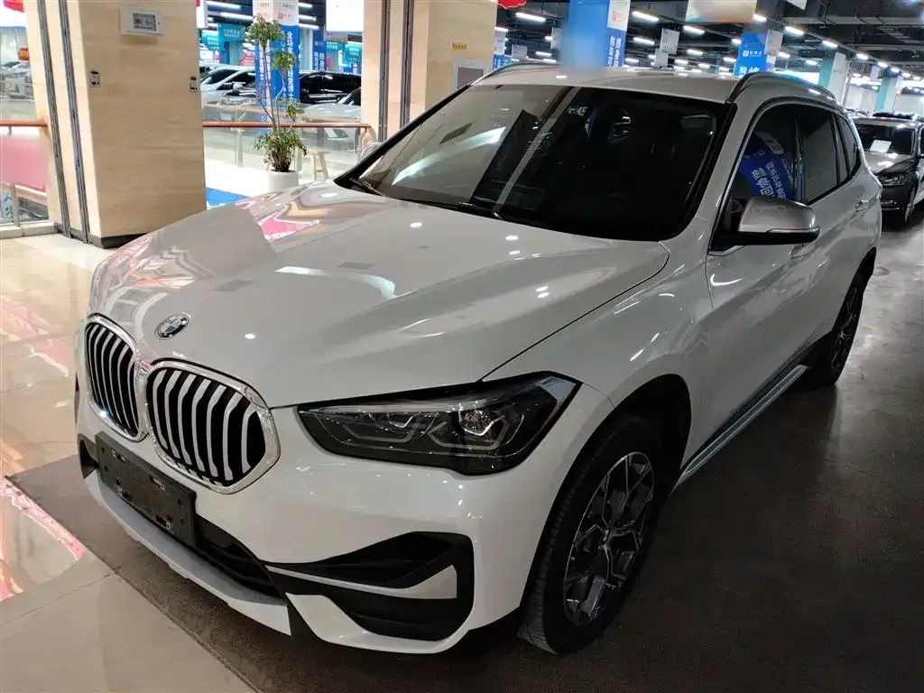 BMW X1 2021 из CN, фото 1