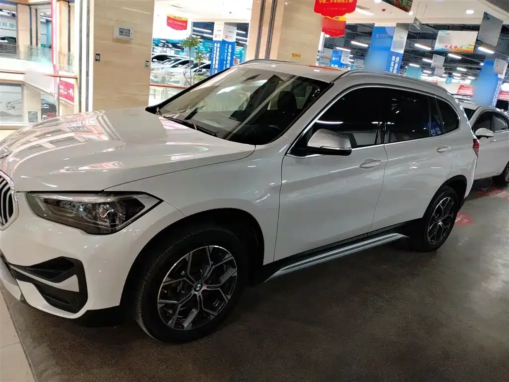 BMW X1 2021 из CN, фото 9