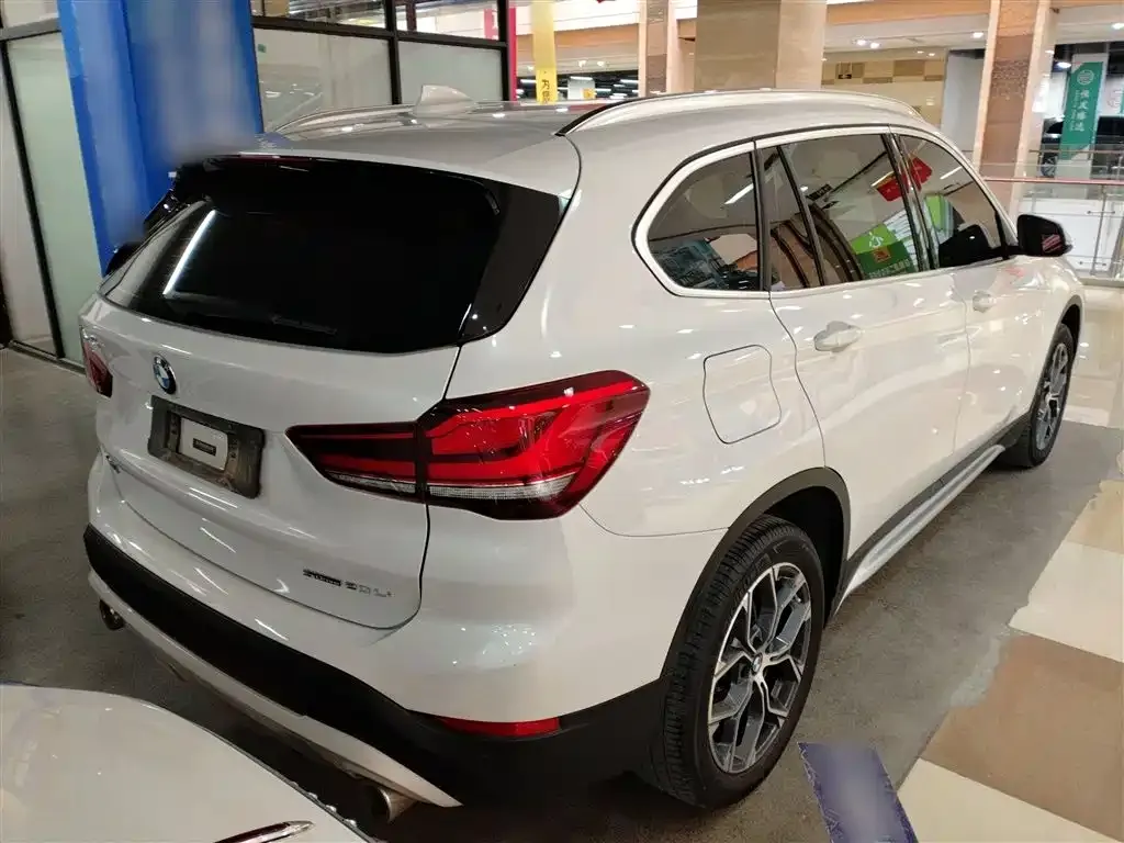 BMW X1 2021 из CN, фото 6
