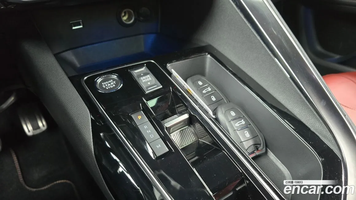 Peugeot 5008 2024 из KR, фото 8