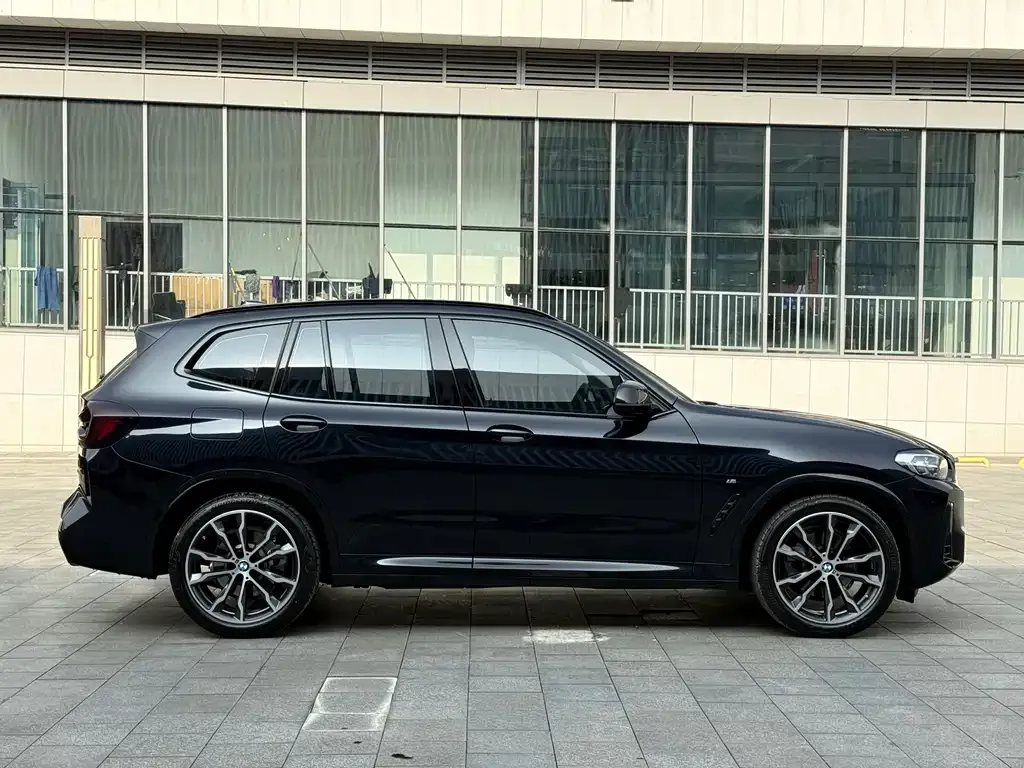 BMW X3 — фото 10