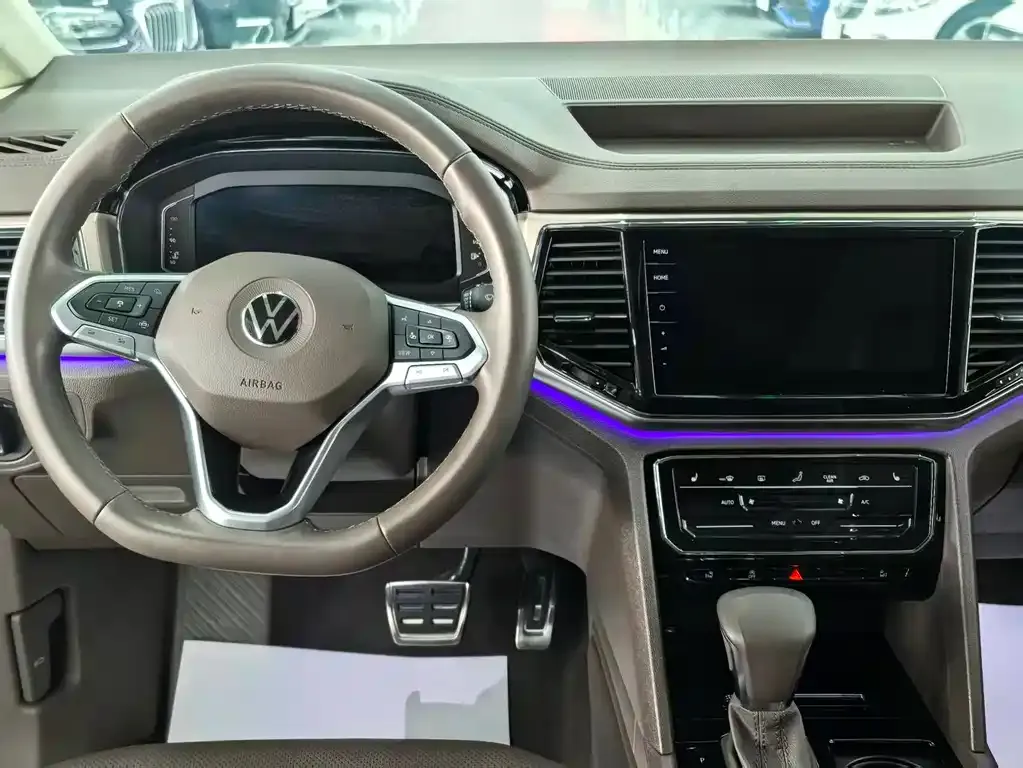 Volkswagen Viloran 2022 из CN, фото 2