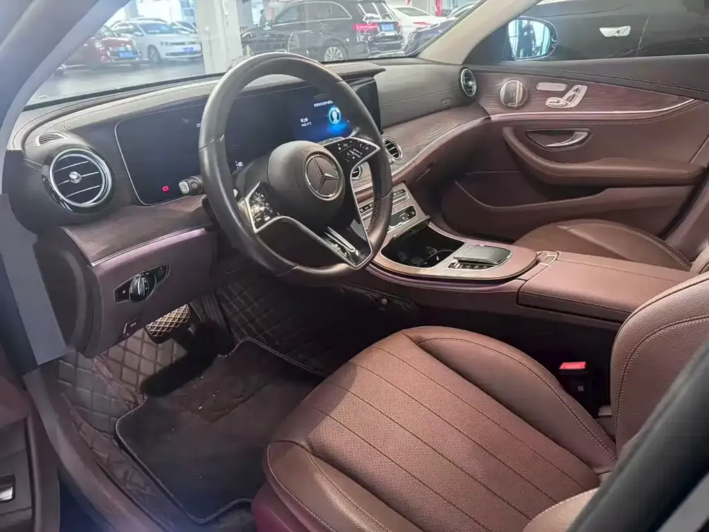Mercedes-Benz E-Class 2024 из CN, фото 7