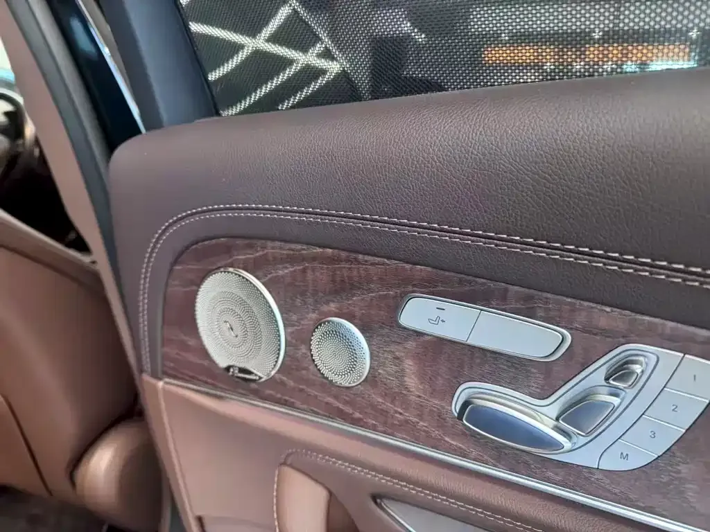 Mercedes-Benz E-Class 2024 из CN, фото 5