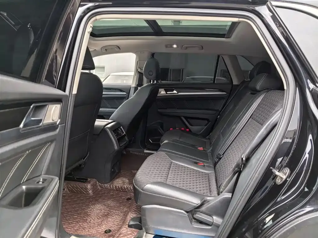 Volkswagen Teramont 2021 из CN, фото 8