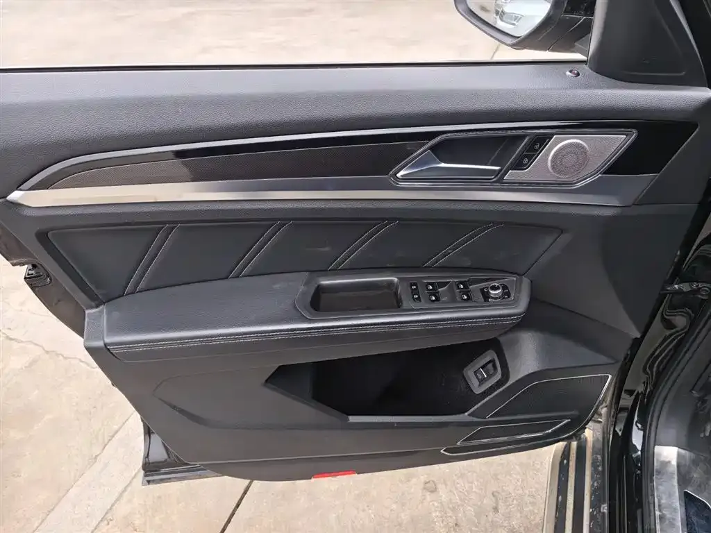 Volkswagen Teramont 2021 из CN, фото 2