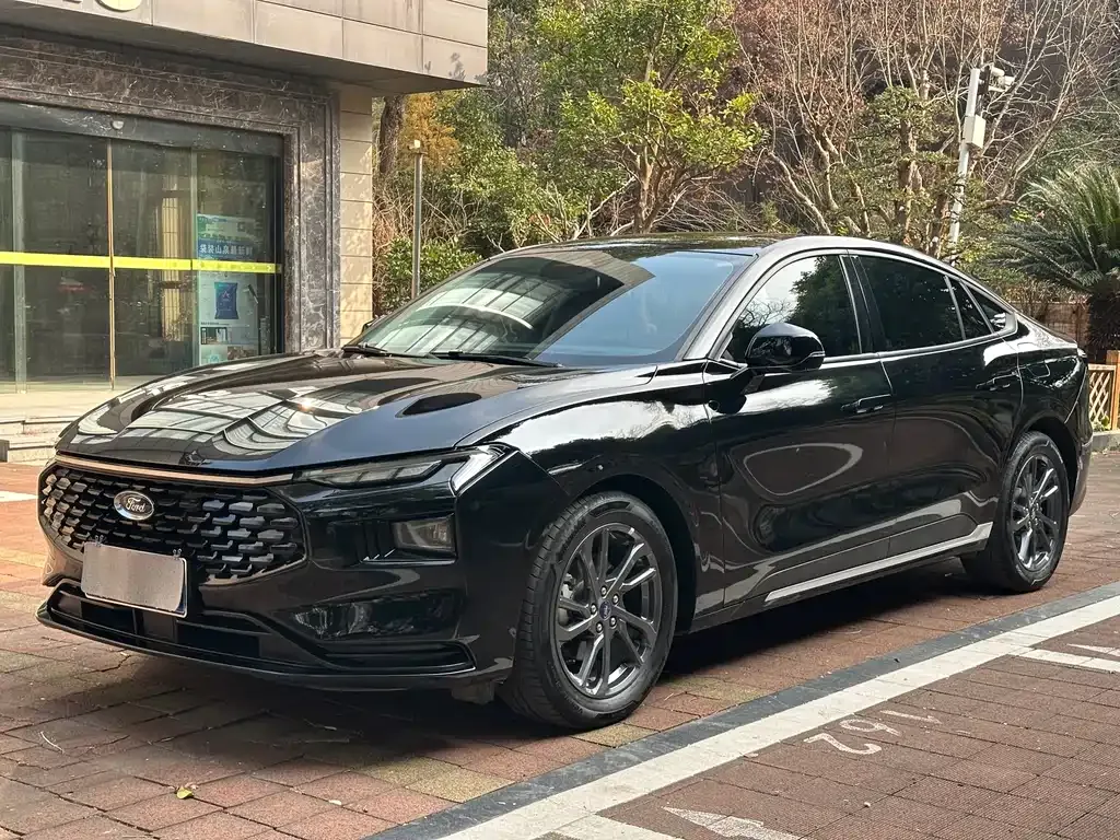 Ford Mondeo 2025 из CN, фото 1