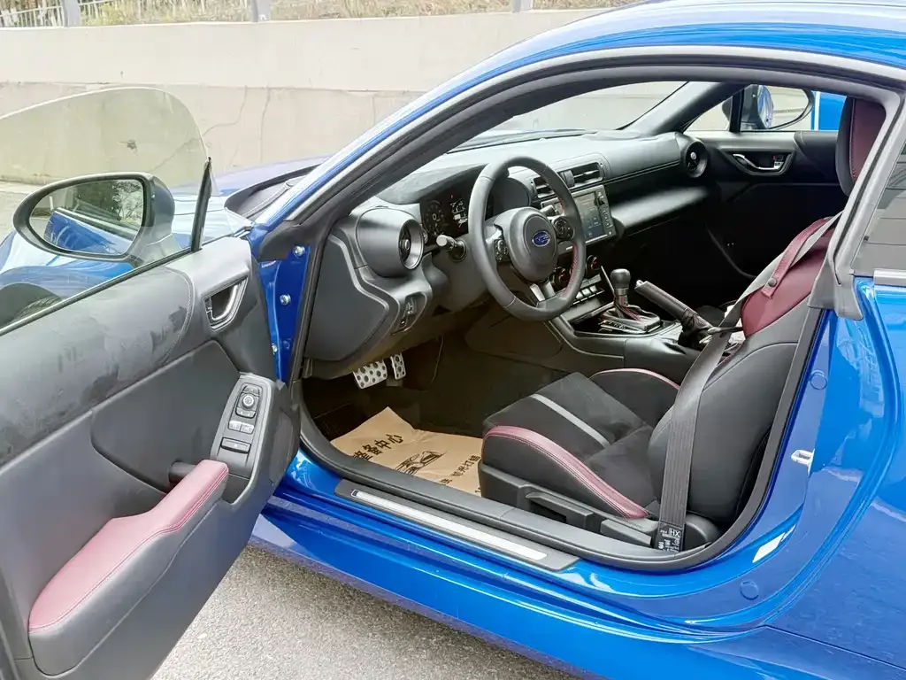 Subaru BRZ — фото 3