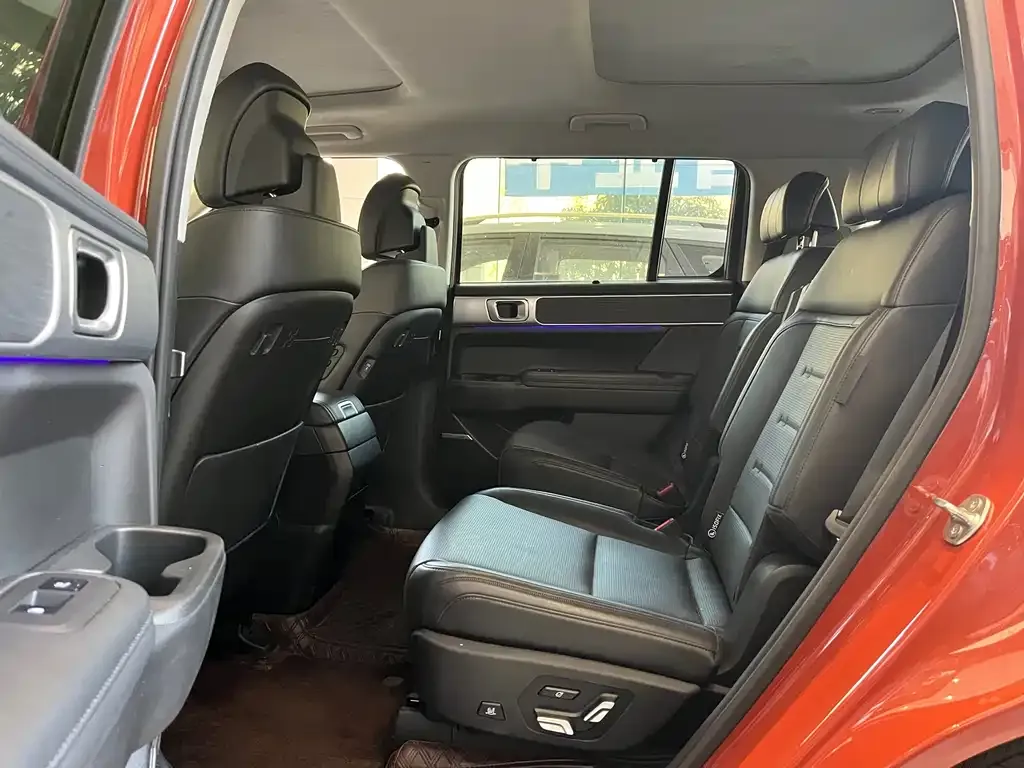Hyundai Santa Fe 2024 из CN, фото 8